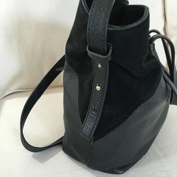 Vince Camuto Yulia Asymmetric Edge Genuine Leather Bag Black - Picture 3 of 9